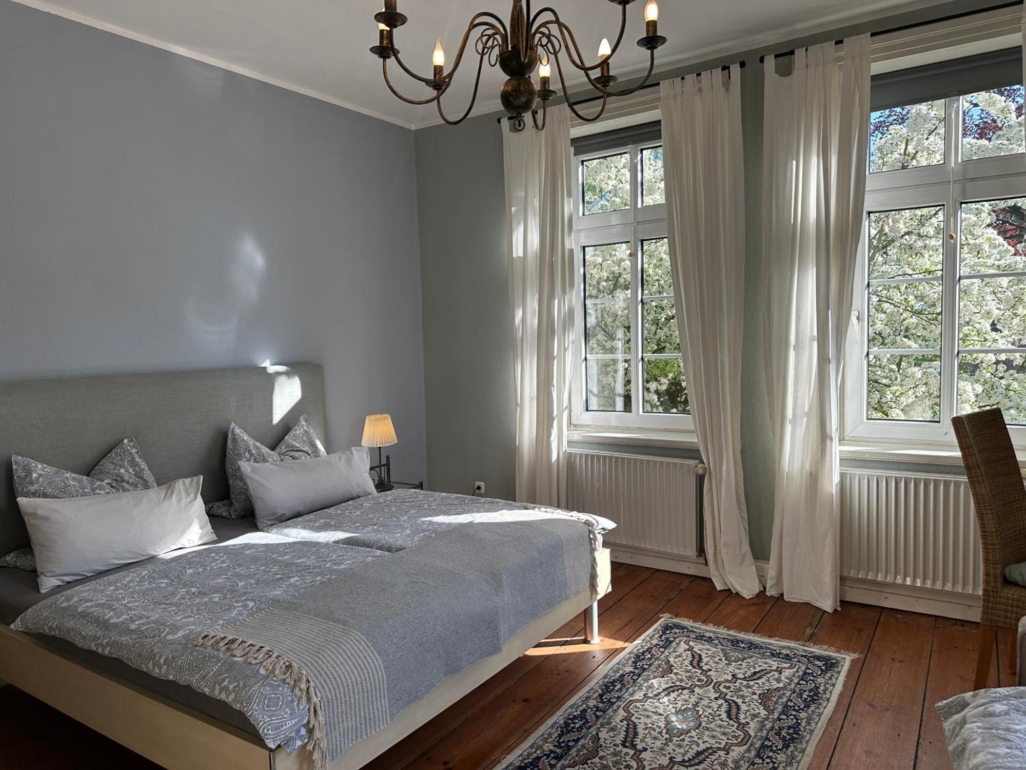 Altes Pastorat Bed & Breakfast Barmstedt Exterior photo