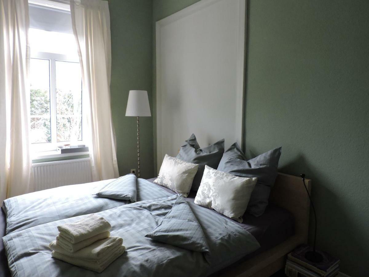 Altes Pastorat Bed & Breakfast Barmstedt Exterior photo
